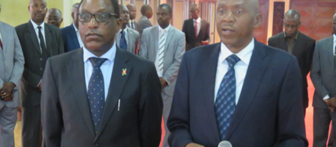 L’Honorable Agathon RWASA répondant aux questions de la presse