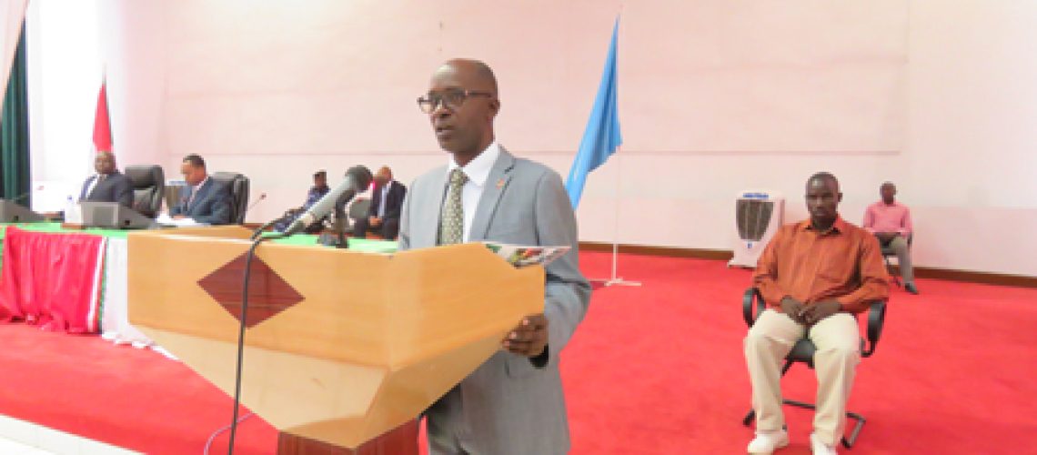 Honorable Bernard NDAYISENGA, Président de la Commission de l’Agriculture, de l’Elevage, de l’Environnement, du Développement Communal et des Travaux Publics.